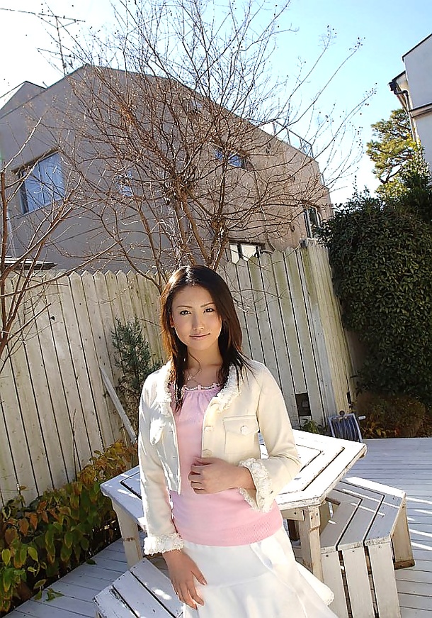 Takako Kitahara asian schoolgirl show us her hot body