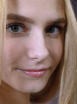 Dakota Pink Sensational Close-up View