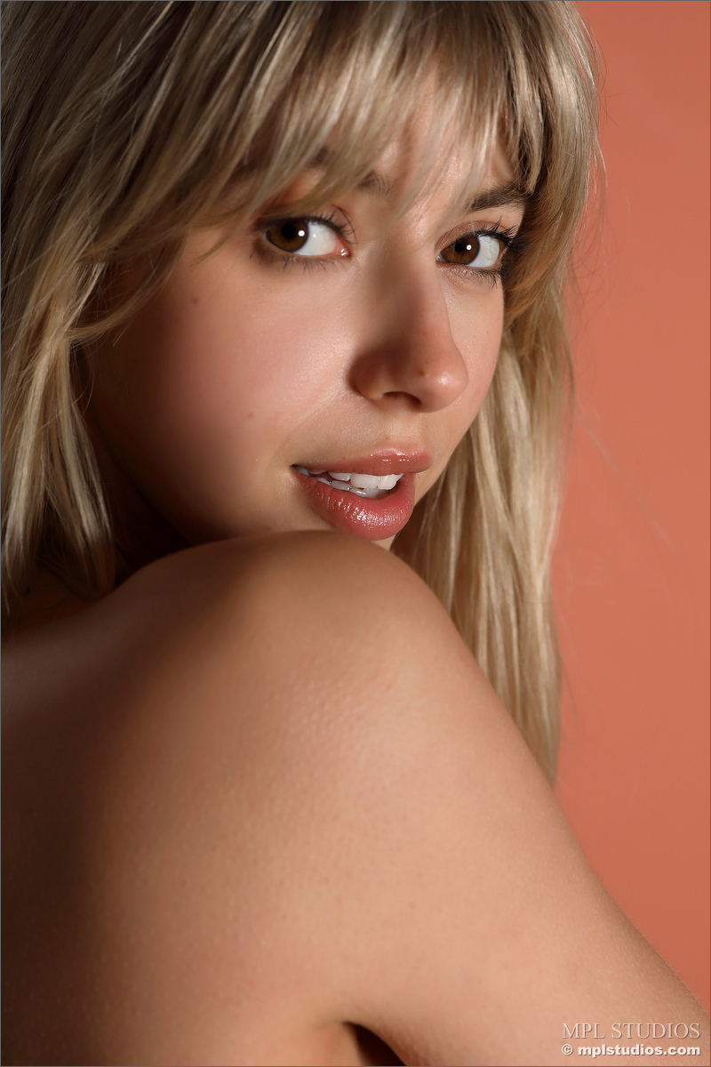 Avery In Luscious