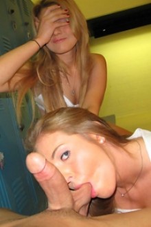 Quick threesome in the locker room