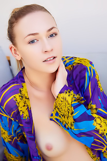 Jenny Wild Spread Wide To Display Her Shaved Pussy