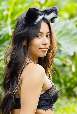 Leyla Grey Really Enjoyed Her Day With Fuck Machine