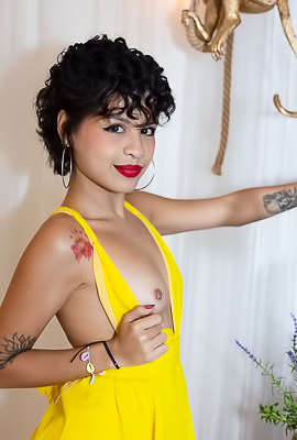 Perfect Bootylicious Babe Lilith Baph