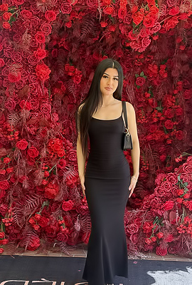 Brunette Angel Rubbing Pussy In Public Toilet