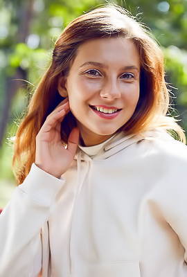 Belka Her Gorgeous Big Breasts Jiggling In The Sunshine