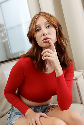 Emma Korti Have A Good Time If It Means She Gets To Cum