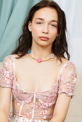 Amateur Lucia Grace Playing With Pink Vibe