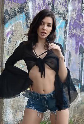 Blanche Stripping Off Tight Jeans Shorts