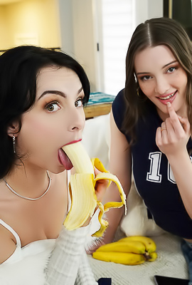 Olivia Madison Wants A Show-Off Blowjob But Has To Beg First