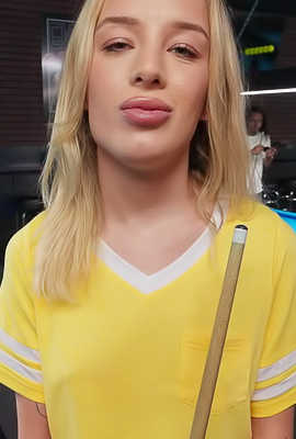 Ashlyn Angel Begins Blowjob Before Hot Doggystyle Sessions